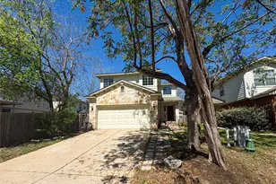 11704 Paul E Anderson Dr, Austin, TX 78748 - Photo 2