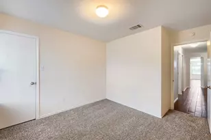 1011 Shadow Creek Blvd, Buda, TX 78610 - Photo 22