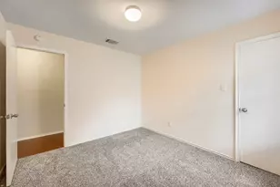 1011 Shadow Creek Blvd, Buda, TX 78610 - Photo 20