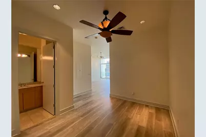 555 E 5th Street #717, Austin, TX 78701 - Photo 8