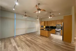 555 E 5th St, Austin, TX 78701 - Photo 6
