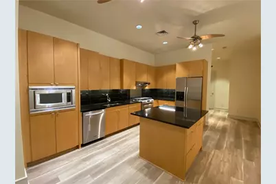 555 E 5th Street #717, Austin, TX 78701 - Photo 2