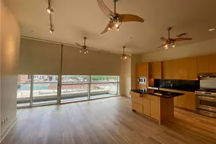 555 E 5th St, Austin, TX 78701 - Photo 2