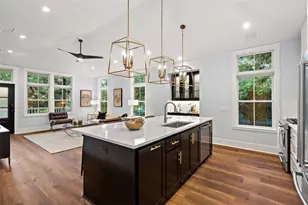 1801 Alta Vista Ave, Austin, TX 78704 - Photo 12
