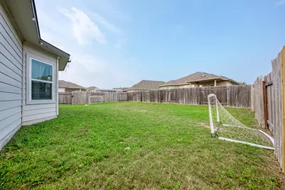 305 Windy Reed Road, Hutto, TX 78634 - Photo 32