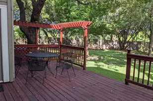 4501 Whispering Valley Dr, Austin, TX 78727 - Photo 34