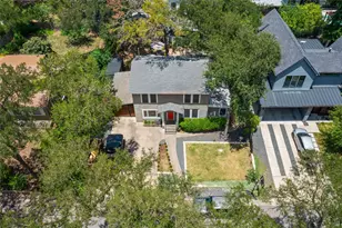 2104 De Verne St, Austin, TX 78704 - Photo 30