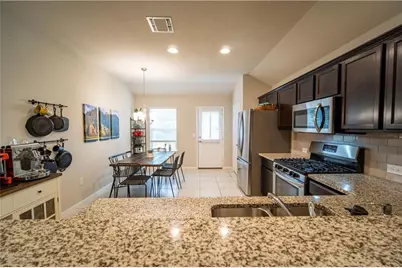 10406 Hatton Lane, Austin, TX 78754 - Photo 6