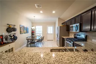 10406 Hatton Ln, Austin, TX 78754 - Photo 6