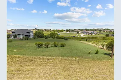 120 Apache Pass, Hutto, TX 78634 - Photo 12