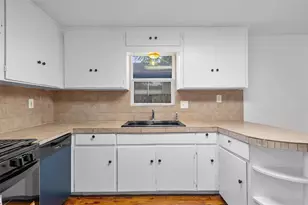 403 Blackson Ave, Austin, TX 78752 - Photo 10