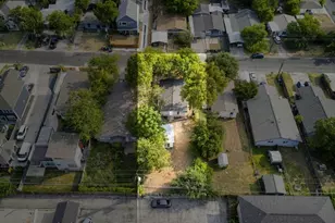 403 Blackson Ave, Austin, TX 78752 - Photo 32