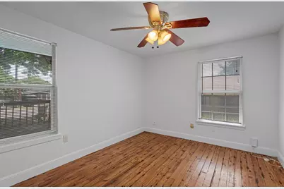 403 Blackson Avenue, Austin, TX 78752 - Photo 14