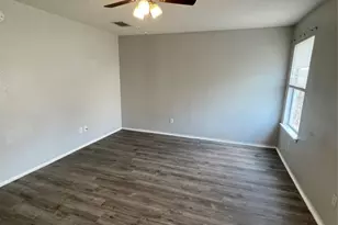 6605 Plains Crest Dr, Del Valle, TX 78617 - Photo 8