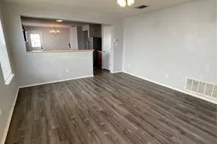 6605 Plains Crest Dr, Del Valle, TX 78617 - Photo 10