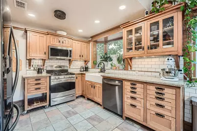 5306 Summer Circle, Austin, TX 78741 - Photo 4