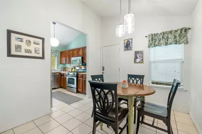 2523 E Stassney Lane, Austin, TX 78744 - Photo 6