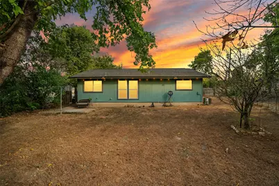 2523 E Stassney Lane, Austin, TX 78744 - Photo 32