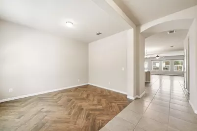 1942 Spotted Owl, New Braunfels, TX 78130 - Photo 2
