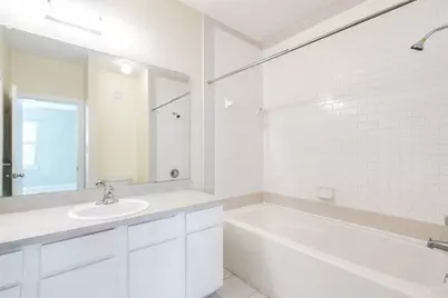 1201 Grove Boulevard #1101, Austin, TX 78741 - Photo 10