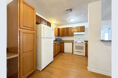 20105 San Marcos Highway #1B, San Marcos, TX 78666 - Photo 6