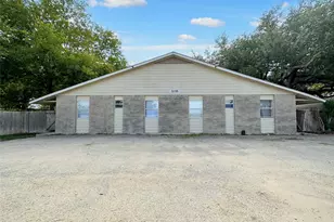 20105 San Marcos Hwy, San Marcos, TX 78666 - Photo 2