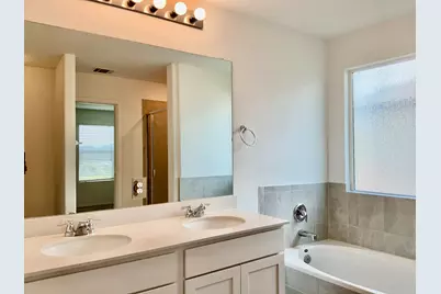 22813 Agave Grove Drive, Lago Vista, TX 78645 - Photo 12