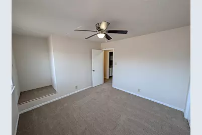 7800 Northcrest Boulevard #204, Austin, TX 78752 - Photo 16