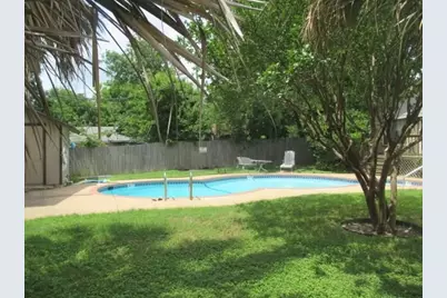 7800 Northcrest Boulevard #204, Austin, TX 78752 - Photo 4