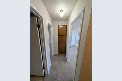 7800 Northcrest Boulevard #204, Austin, TX 78752 - Photo 22