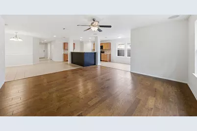 725 Kingfisher Lane, Leander, TX 78641 - Photo 4