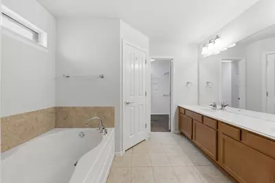 725 Kingfisher Lane, Leander, TX 78641 - Photo 20