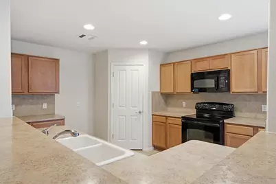 725 Kingfisher Lane, Leander, TX 78641 - Photo 16