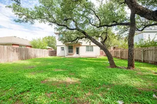 3704 Castle Rock Dr, Round Rock, TX 78681 - Photo 26