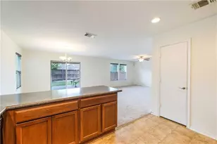 11012 Culzean Dr, Austin, TX 78754 - Photo 10