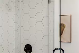 800 Embassy Dr, Austin, TX 78702 - Photo 28