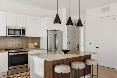 800 Embassy Drive #408, Austin, TX 78702 - Photo 8