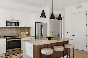 800 Embassy Dr, Austin, TX 78702 - Photo 8