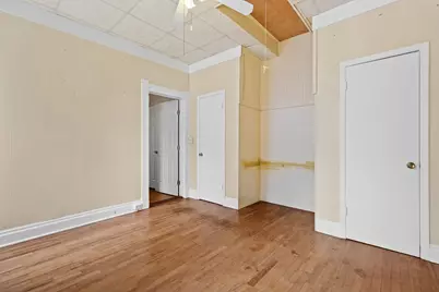 504 Gresham Street, Smithville, TX 78957 - Photo 16