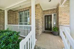 13000 Titus Ct, Austin, TX 78732 - Photo 2