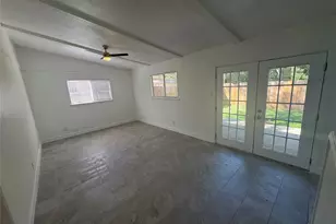 6220 Thurgood Ave, Austin, TX 78721 - Photo 4