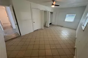 6220 Thurgood Ave, Austin, TX 78721 - Photo 10