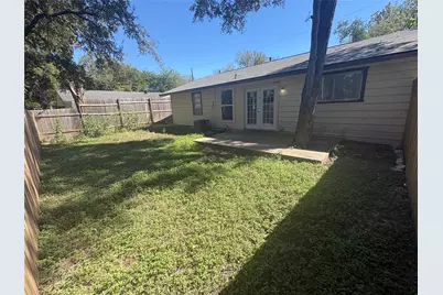 6220 Thurgood Avenue, Austin, TX 78721 - Photo 24