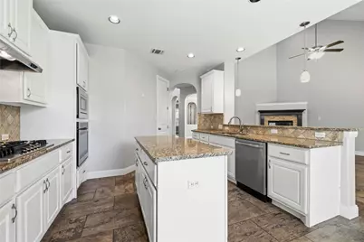 305 Lauren Trail, Cedar Park, TX 78613 - Photo 8
