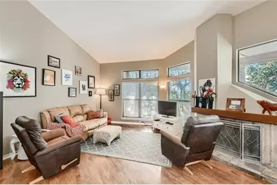 300 San Gabriel Village Boulevard #424, Georgetown, TX 78626 - Photo 4