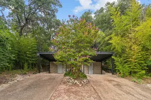 1501 Rockdale Cir, Austin, TX 78704 - Photo 6