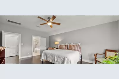 1012 S San Marcos Street, Manor, TX 78653 - Photo 10