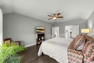 1012 S San Marcos St, Manor, TX 78653 - Photo 12
