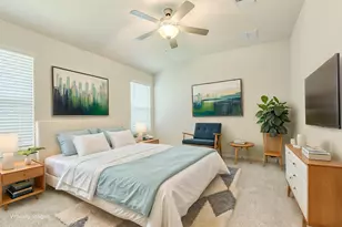900 Main St, Hutto, TX 78634 - Photo 12