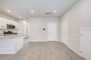 9015 Cattle Baron Path, Austin, TX 78747 - Photo 10